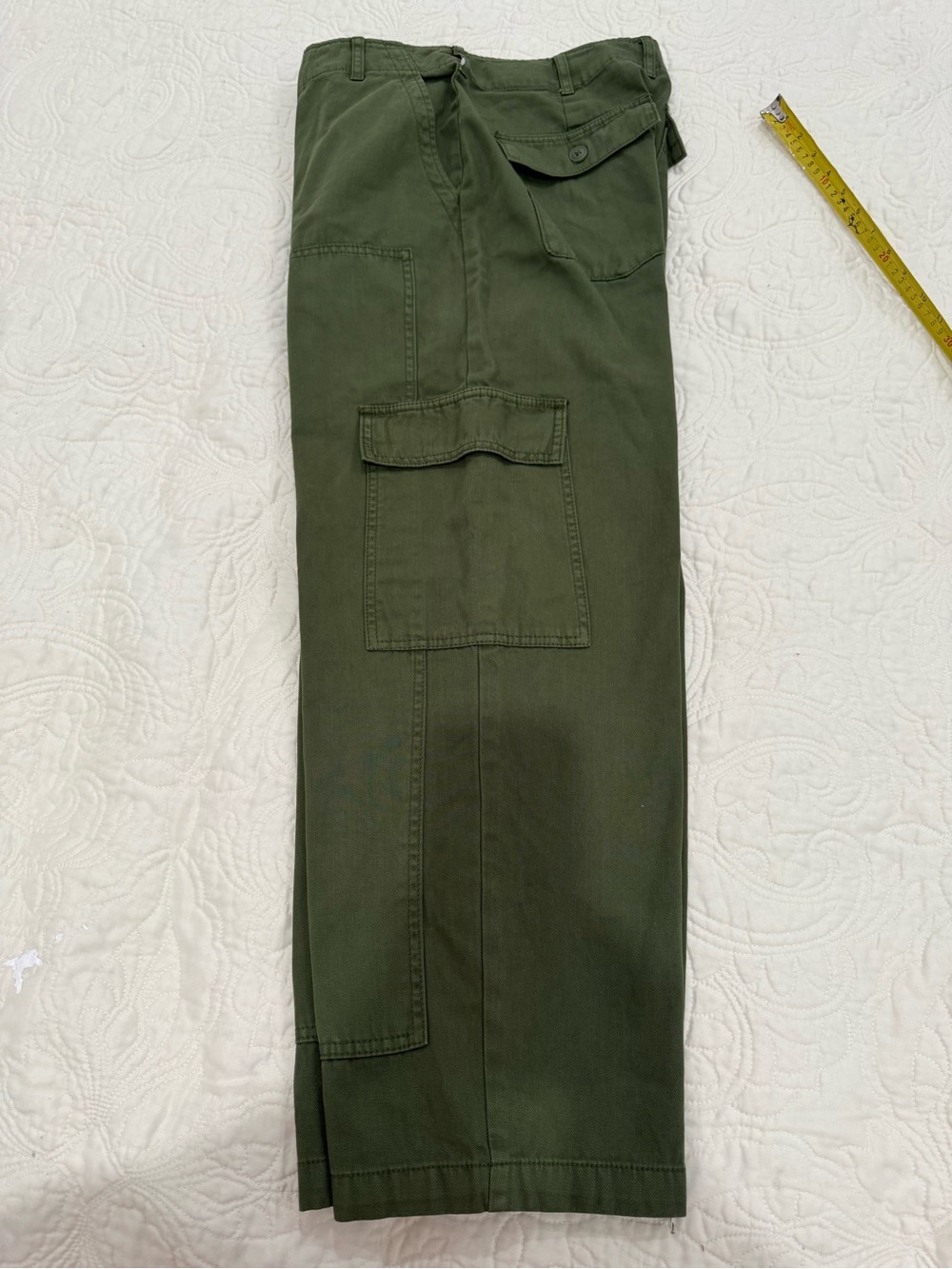 Universal Thread Women’s Olive Green Cargo Pants Size 8 Wide Leg Long Pants - Picture 9 of 10